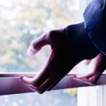 چرا ادرار من بوی آمونیاک می دهد؟