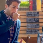 هر آنچه که باید در مورد آروغ زدن بدانید
