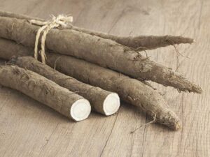 ریشه بیدمشک: فواید، عوارض جانبی و Morehealthline.comhttps://www.healthline.com › سلامتی