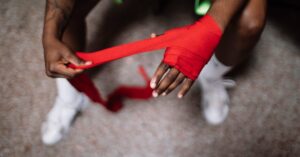 Wrist Pain: Causes, Symptoms, Treatments, and Diagnosishealthline.comhttps://www.healthline.com › health