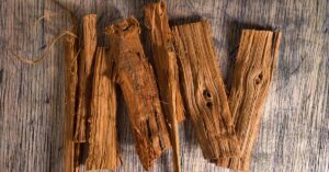پنجه گربه: مزایا، عوارض جانبی و Dosagehealthline.comhttps://www.healthline.com › گربه ها...
