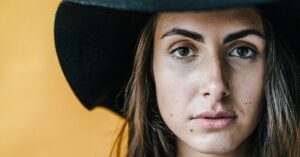 خال جدید روی صورت یا بدن: علل و چه زمانی باید ...healthline.comhttps://www.healthline.com › سلامتی