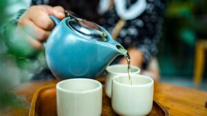 آیا چای مایع به حساب می آید؟