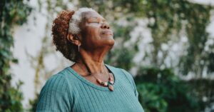 ویتامین D و بیماری آلزایمر Riskhealthline.comhttps://www.healthline.com › سلامتی