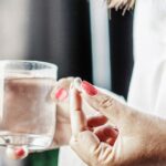 داروهایی که میل جنسی را افزایش می دهند و آیا زنان می توانند از ویاگرا استفاده کنند؟medicalnewstoday.comhttps://www.medicalnewstoday.com › ...