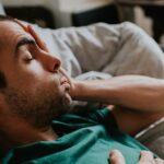 زمان بهبودی تشنج، چه باید کرد و چه زمانی باید از Helphealthline.comhttps://www.healthline.com › سلامتی استفاده کرد