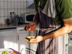 12 foods that won't raise blood sugarmedicalnewstoday.comhttps://www.medicalnewstoday.com › ...
