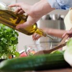 9 راه برای افزایش سطح کلسترول HDLmedicalnewstoday.comhttps://www.medicalnewstoday.com › ...