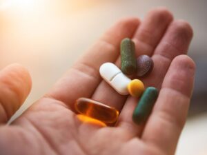 Weight Loss Medications: Do They Work?healthline.comhttps://www.healthline.com › wei...