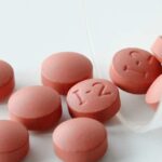 ایبوپروفن چقدر زیاد است؟  دوز و اثراتmedicalnewstoday.comhttps://www.medicalnewstoday.com › ...
