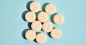ویتامین C: همه چیزهایی که باید بدانیدhealthline.comhttps://www.healthline.com › سلامتی