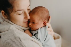 10 Postnatal Care Tips For Every Mother: HealthifyMe
