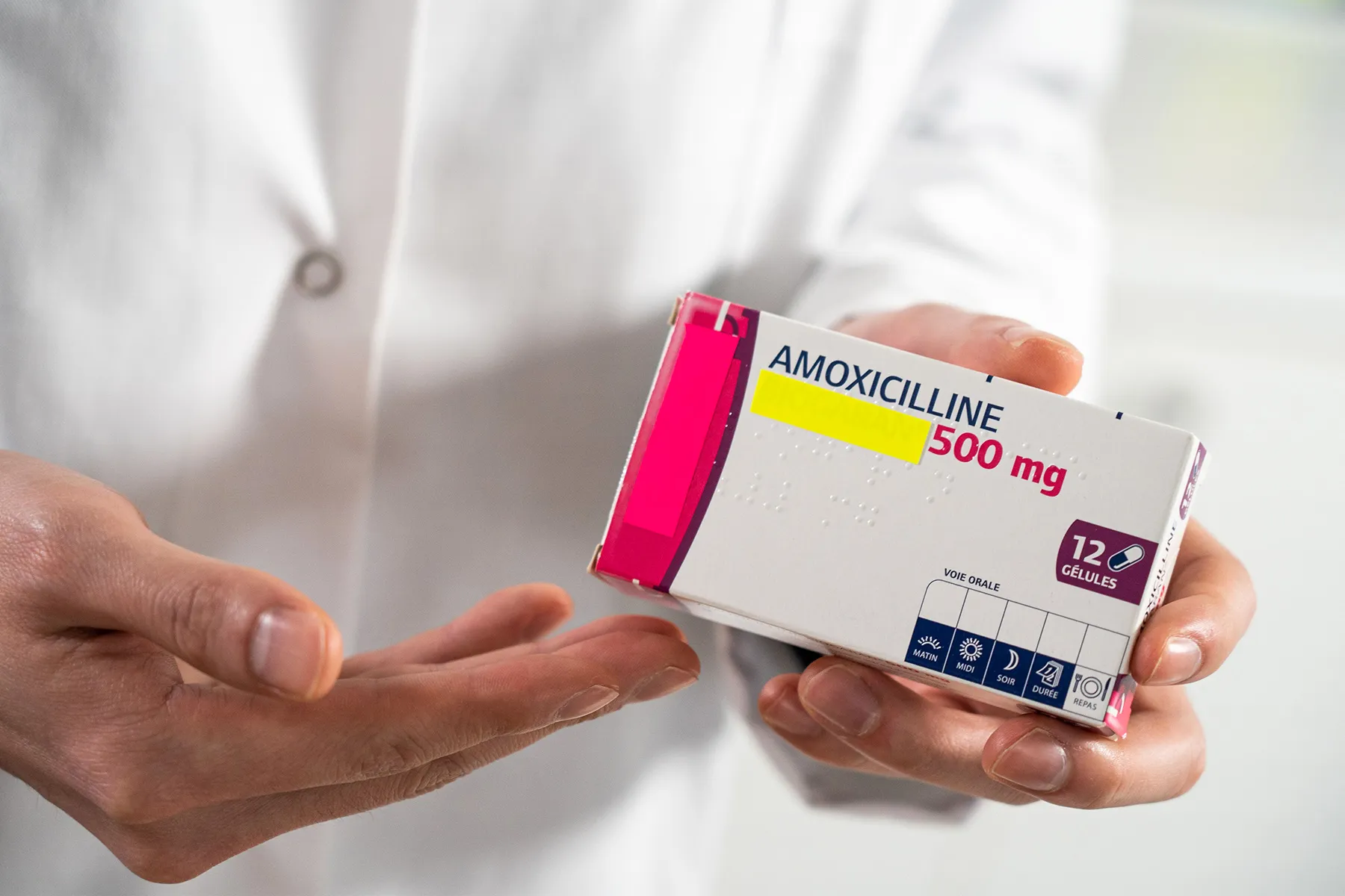 Amoxicillin is an antibiotic often prescribed for treating sinus infections. (Photo credit: SCIENCE PHOTO LIBRARY/Getty Images)