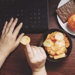 Health Risks Of Mindless Eating And Ways To Avoid It - Blog
