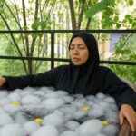 ۵ فایده حمام یخ (و نحوه انجام ایمن آن)