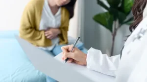 تشخیص کولیت اولسراتیو: کولونوسکوپی، آزمایش خون و مدفوع