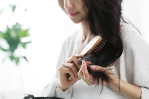 چه غذاهایی برای رشد مو مفید هستند؟