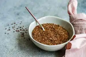با خوردن تخم کتان چه اتفاقی در بدن شما می‌افتد؟...