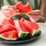 عارضه جانبی جدی خوردن روزانه هندوانه