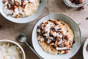 این 7 تغییر غذایی می‌تواند به شما کمک کند فیبر بیشتری مصرف کنید