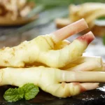 چه اتفاقی برای فشار خون و کلسترول شما می‌افتد وقتی زنجبیل را به رژیم غذایی خود اضافه می‌کنید؟