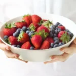 چگونه خوردن میوه هر روز می‌تواند به کاهش وزن و احساس سیری کمک کند