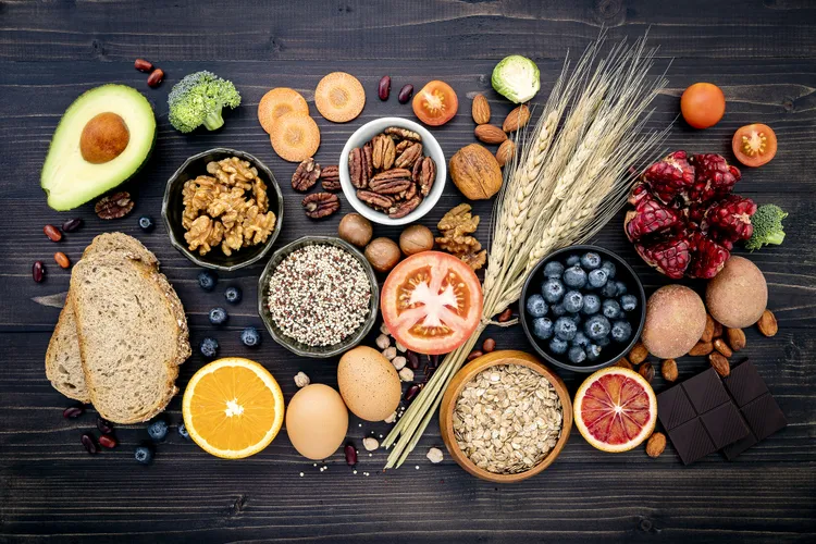 ۷ میانوعده پرفیبر مورد علاقه متخصصان تغذیه برای داشتن رژیم غذایی سالمتر