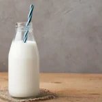 ۳ عارضه جانبی احتمالی نوشیدن شیر بدون لاکتوز هر ...