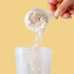 آیا پودر پروتئین وی (Whey) علائم سندرم روده تحریک‌پذیر (IBS) را بدتر می‌کند؟