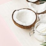 آیا روغن نارگیل دارای امگا ۳ است؟ حقیقت درباره چربی‌های منحصربه‌فرد آن