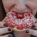 وقتی اعتیاد به شکر دارید، چه اتفاقی برای بدن شما می‌افتد