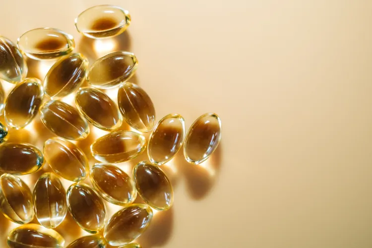 آیا مکملهای روغن ماهی خطر بیماری قلبی را افزایش میدهند؟