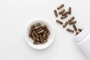 ۴ فایده نخل اره‌ای، به علاوه عوارض جانبی و هشدارها rdiet.ir