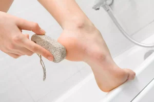 راهکارهای حذف میخچه برای کاهش درد و فشار