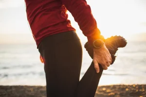 تمرین صبحگاهی در مقابل تمرین شبانه: کدام برای خواب و انرژی بهتر است؟