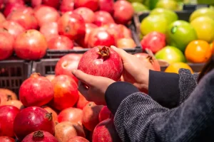 چگونه همیشه بهترین انار را انتخاب کنیم، بر اساس توصیه کارشناسان