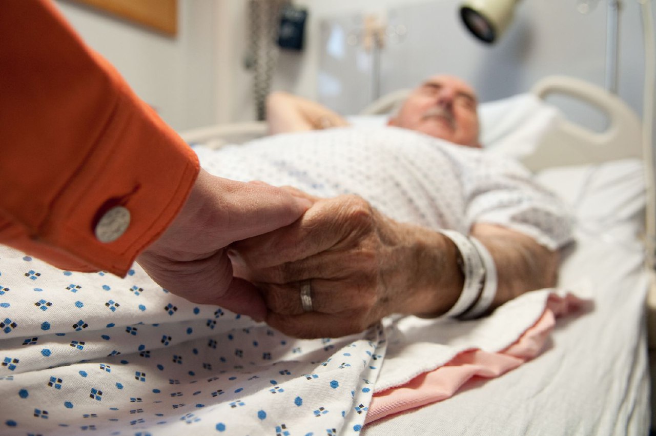 استدلالهای موافق با قانونگذاری حق مرگ (Right-to-Die)