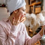 نکات مراقبت از پوست با جوش‌شیرین: چرا متخصصان استفاده از این ترندهای ویروسی را توصیه نمی‌کنند