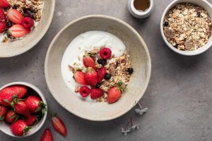 ۱۰ صبحانه ضدالتهاب برای شروع روزی سالم