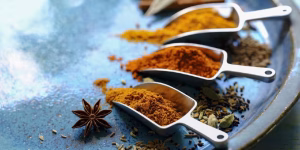 ترکیب زیره، گشنیز و رازیانه برای حمایت از گوارش