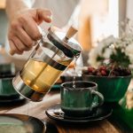 تأثیر نوشیدن منظم چای بر سلامت استخوان‌ ها