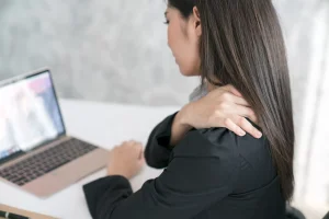 شانه یخ زده چیست؟