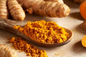 بهترین زمان مصرف زردچوبه برای جذب بالا و عوارض جانبی کم