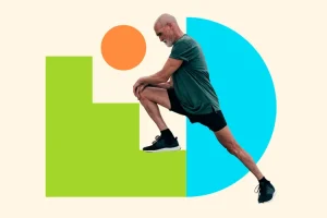 چگونه حرکات کششی (Stretching) از وضوح ذهنی و سلامت روان در دوران پیری حمایت می‌کند