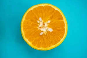 بهترین زمان مصرف پرتقال برای ویتامین C و تقویت سیستم ایمنی