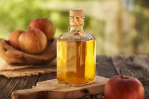 ۳ غذایی که همراه سرکه سیب مصرف کنید تا مزایای آن را افزایش دهید