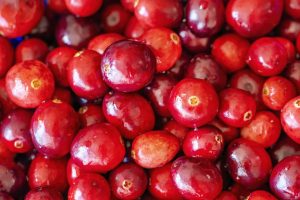 ۶ ماده غذایی با محتوای آنتی‌اکسیدانی بیشتر نسبت به کرنبری