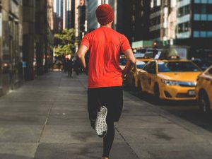چرا بعد از دویدن کمرم درد می‌گیرد؟