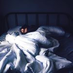 چرا قند خون شبانه افزایش می‌یابد؟ مروری بر دلایل و پدیده‌های مرتبط با دیابت