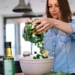 ۷ راهکار کلیدی برای افزایش و حفظ تراکم استخوان در تمام سنین